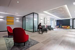 Birchin Court Office Refurb Reception